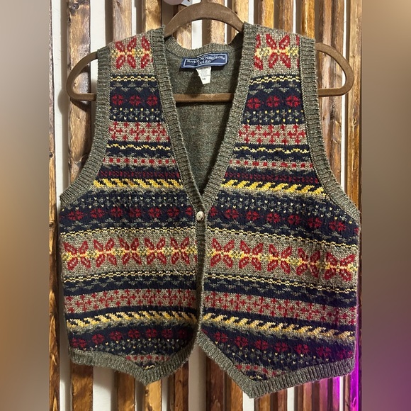 Pendleton Jackets & Blazers - Vintage petite knit vest